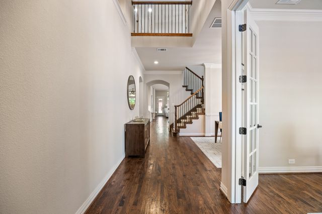 11324 Mounts Run Drive, Dallas, TX 75218