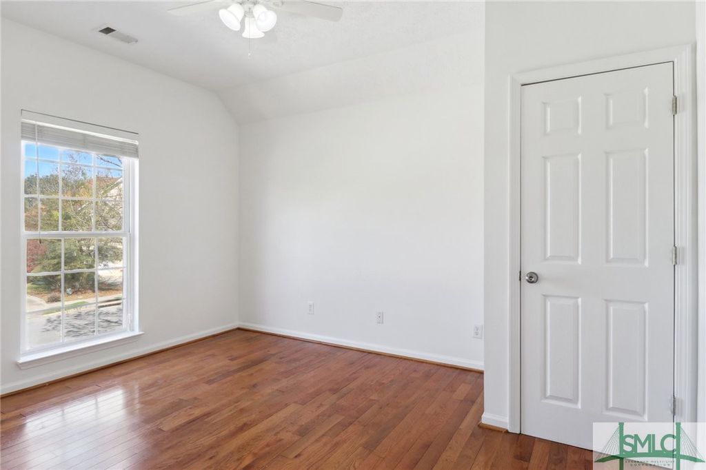 Image 11 of property listing at 141 Runner Road, Savannah, GA 31410