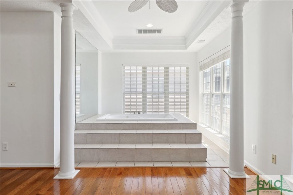 Image 12 of property listing at 141 Runner Road, Savannah, GA 31410