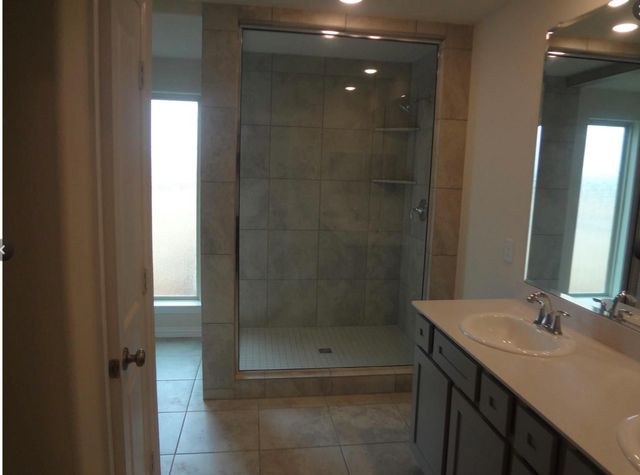 1627 Ryon Falls Drive, Richmond, TX 77469