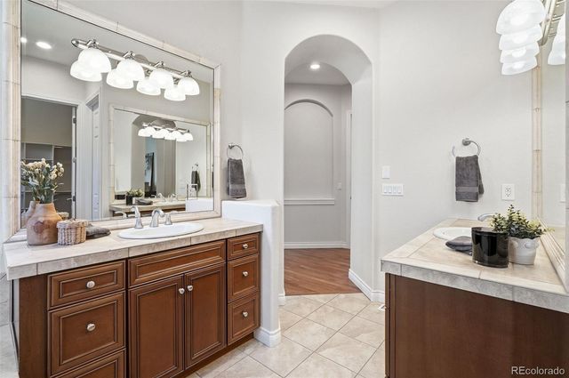 5013 S Allison Way, Littleton, CO 80123