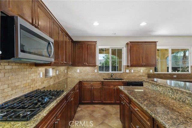 25198 Forest Street, Corona, CA 92883