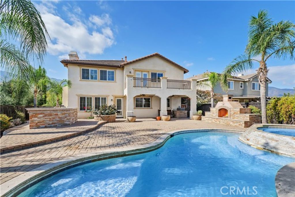 25198 Forest Street, Corona, CA 92883