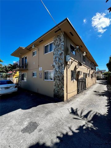 1836 SW 6th St, Miami, FL 33135