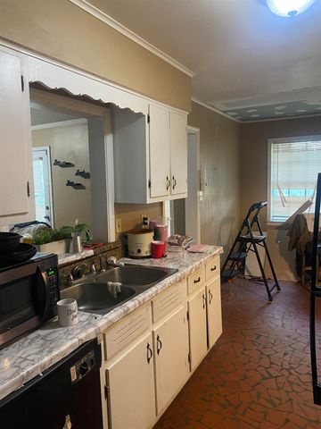 5466 COTTONWOOD RD, Memphis, TN 38115