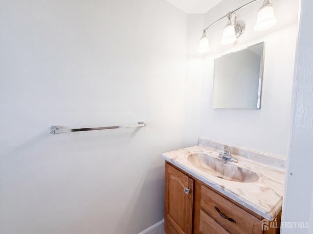 19 Central Avenue, East Brunswick, NJ 08816