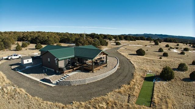 517 Trailsend Rd, Walsenburg, CO 81089