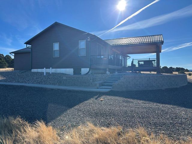 517 Trailsend Rd, Walsenburg, CO 81089