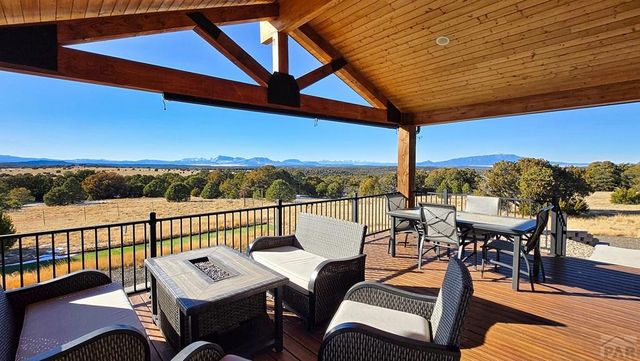 517 Trailsend Rd, Walsenburg, CO 81089