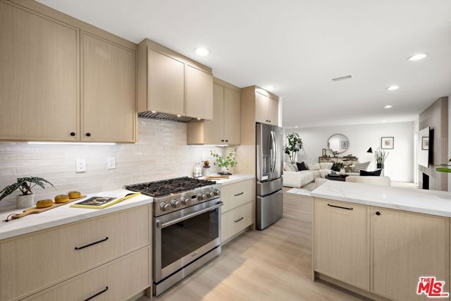 18362 Oxboro Lane, Huntington Beach, CA 92648
