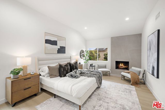 18362 Oxboro Lane, Huntington Beach, CA 92648