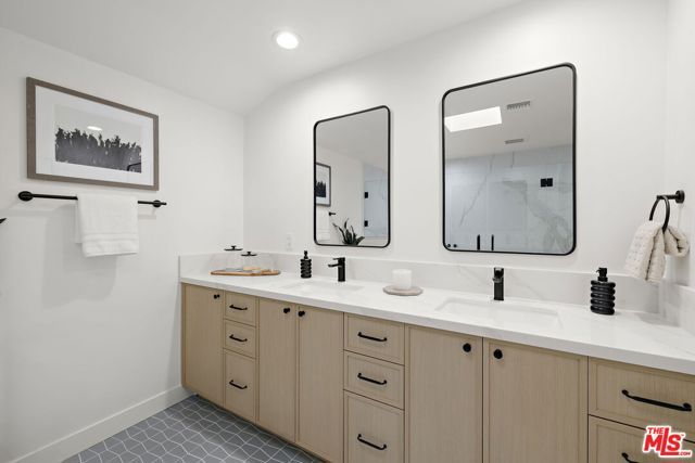 18362 Oxboro Lane, Huntington Beach, CA 92648