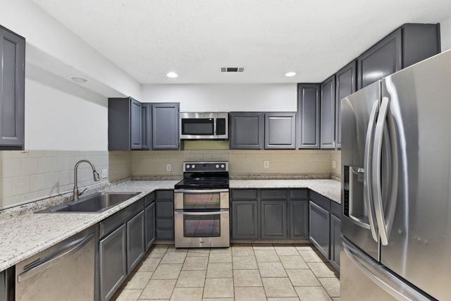 402 Anderson Road, Livingston, TX 77351