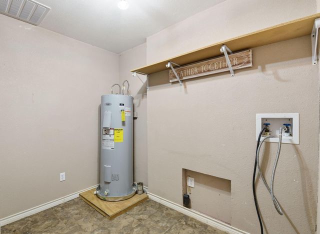 402 Anderson Road, Livingston, TX 77351