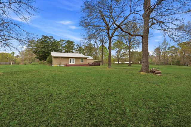 402 Anderson Road, Livingston, TX 77351