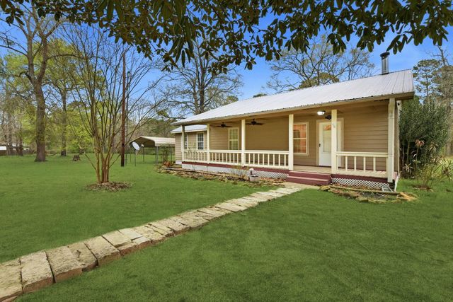 402 Anderson Road, Livingston, TX 77351