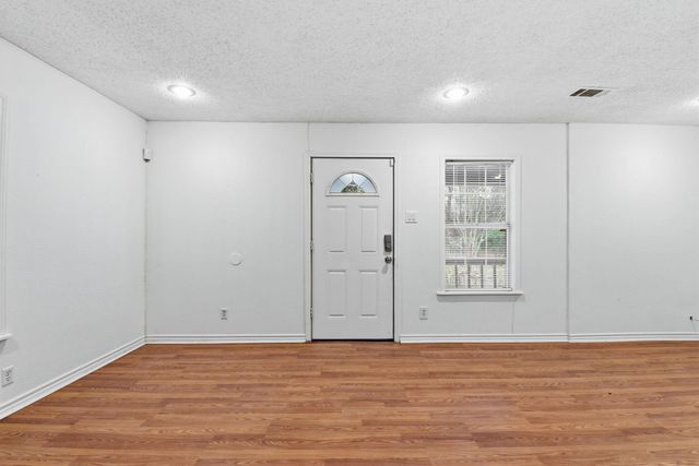 402 Anderson Road, Livingston, TX 77351