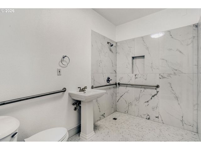 17474 Sw SARALA St, Beaverton, OR 97007