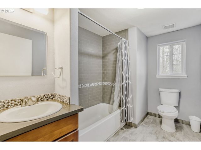 17474 Sw SARALA St, Beaverton, OR 97007