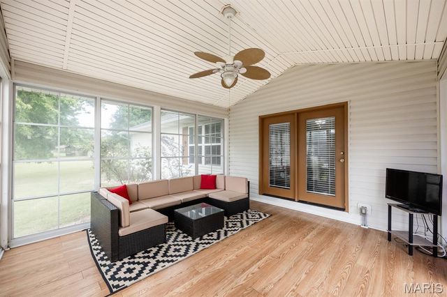 4121 Bruene Avenue, Pontoon Beach, IL 62040