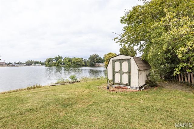 4121 Bruene Avenue, Pontoon Beach, IL 62040