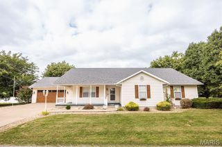 4121 Bruene Avenue, Pontoon Beach, IL 62040