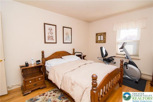 3316 Edinburgh Road, Allentown City, PA 18104