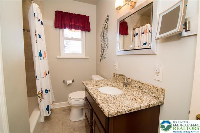 3316 Edinburgh Road, Allentown City, PA 18104