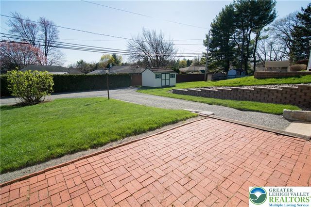 3316 Edinburgh Road, Allentown City, PA 18104