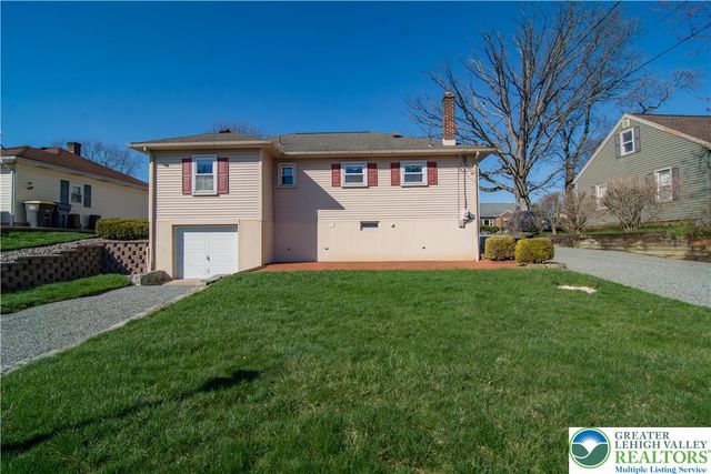 3316 Edinburgh Road, Allentown City, PA 18104