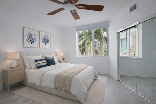 800 N TAMIAMI TRAIL 307, Sarasota, FL 34236