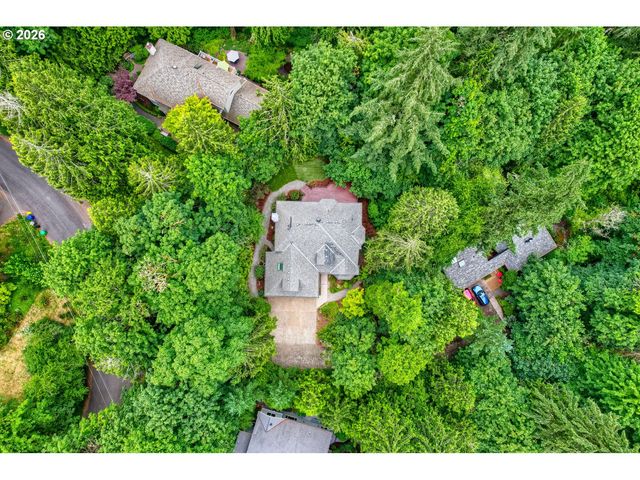 10708 Sw 11TH Dr, Portland, OR 97219