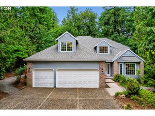 10708 Sw 11TH Dr, Portland, OR 97219