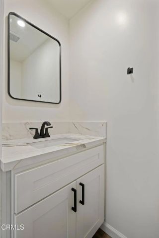 113 Camino Valverde 113, Camarillo, CA 93012