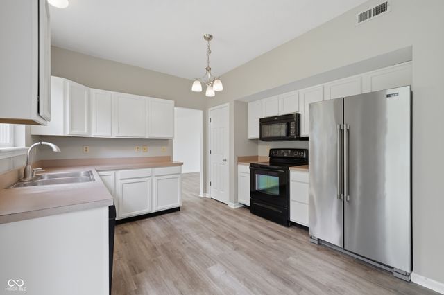 9625 Cypress, Carmel, IN 46032