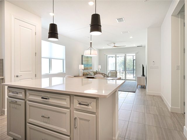 1447 Harper Way, Vero Beach, FL 32960