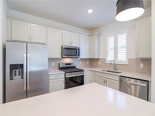 1447 Harper Way, Vero Beach, FL 32960