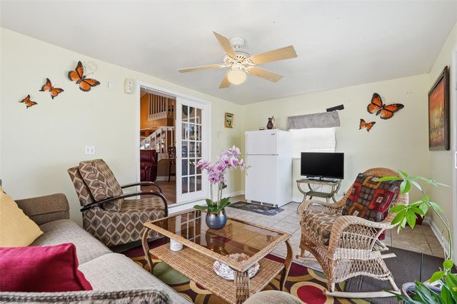 2207 WHISPERING MAPLE DRIVE, Orlando, FL 32837