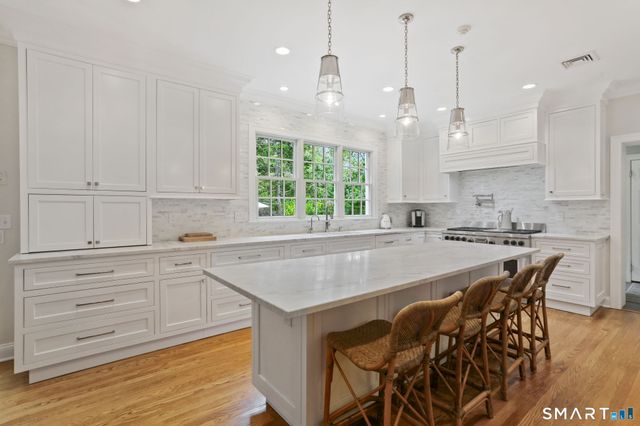 28 Shields Road, Darien, CT 06820