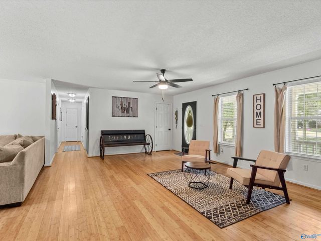 41 Pine Lane, Sardis City, AL 35956