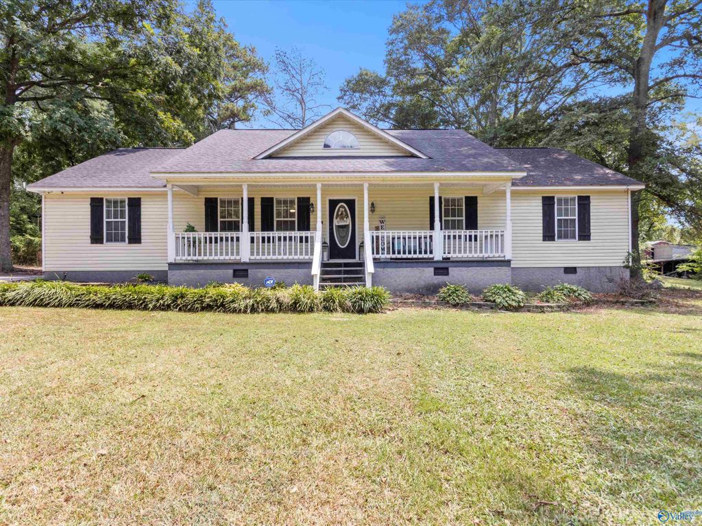 41 Pine Lane, Sardis City, AL 35956