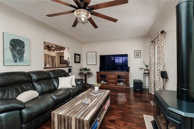 108 3rd Ave, Custer, MT 59024