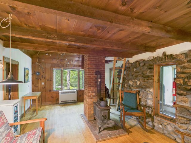 699 Kinsman Road, Grafton, NH 03240