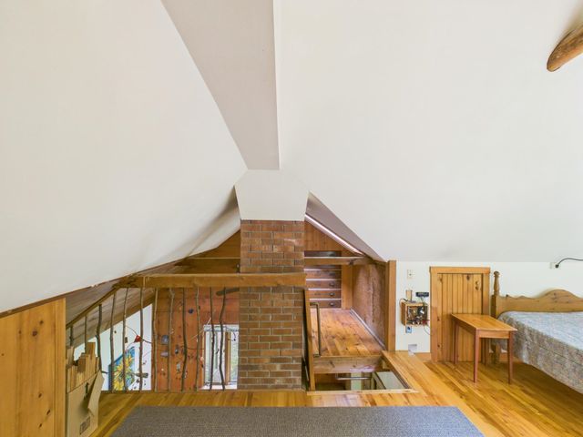 699 Kinsman Road, Grafton, NH 03240