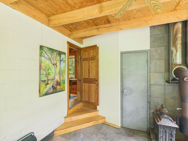 699 Kinsman Road, Grafton, NH 03240