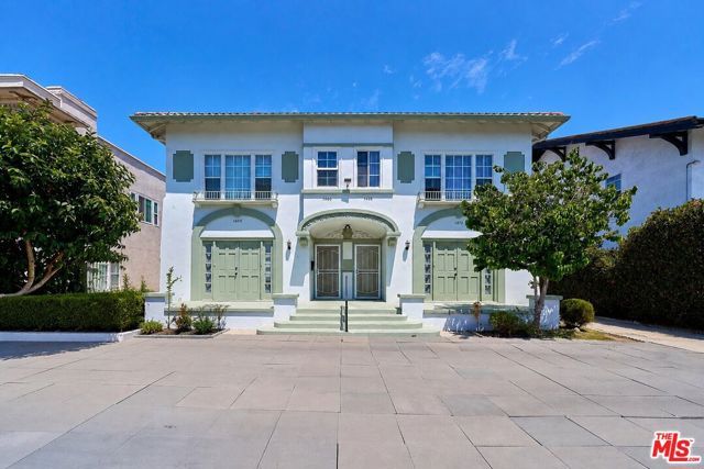 1404 S Van Ness Avenue, Los Angeles, CA 90019