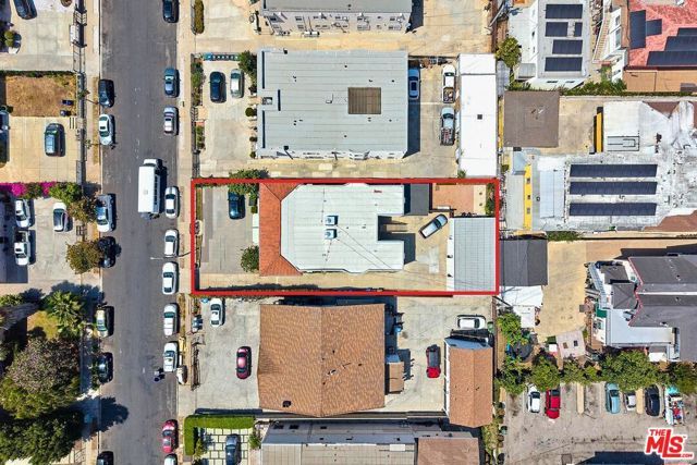 1404 S Van Ness Avenue, Los Angeles, CA 90019