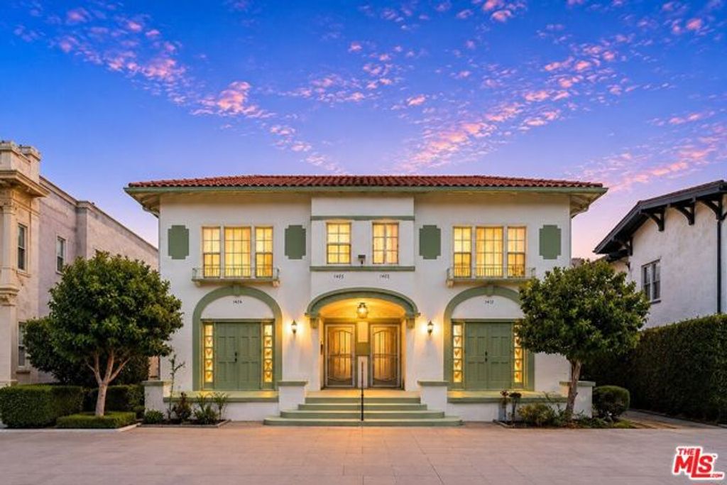 1404 S Van Ness Avenue, Los Angeles, CA 90019