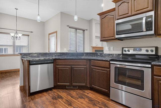 310 DUNBAR CT, Rapid City, SD 57701
