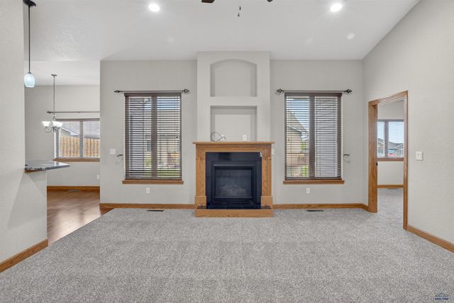 310 DUNBAR CT, Rapid City, SD 57701
